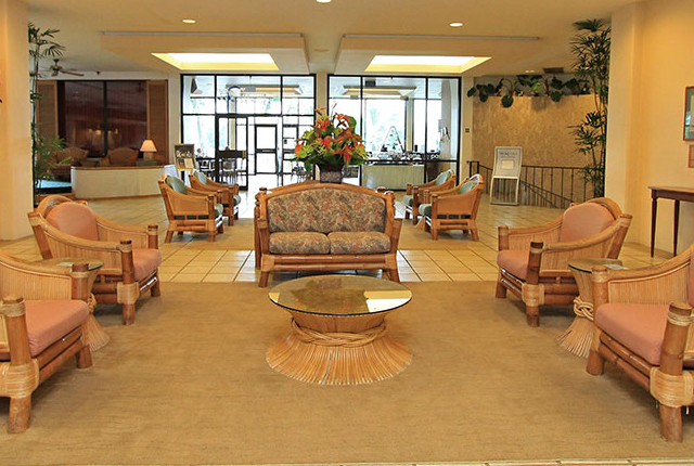 Hilo Hawaiian Hotel