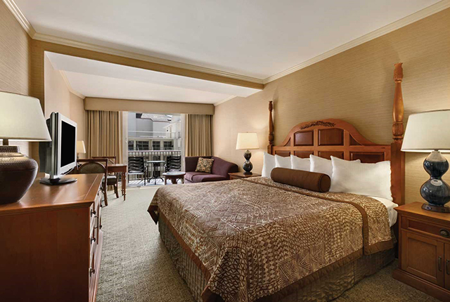 Outrigger Reef Waikiki Beach Resort