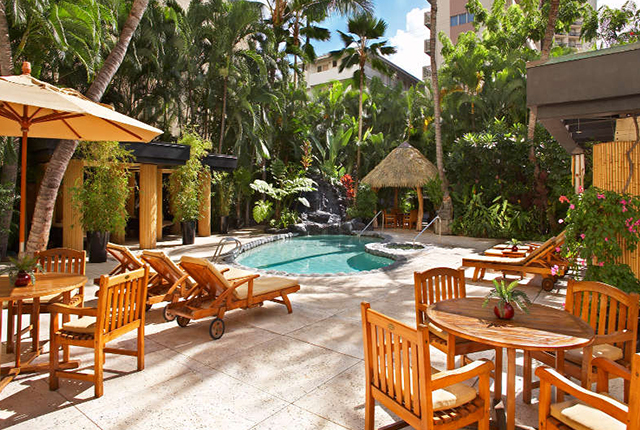 Aqua Bamboo Waikiki