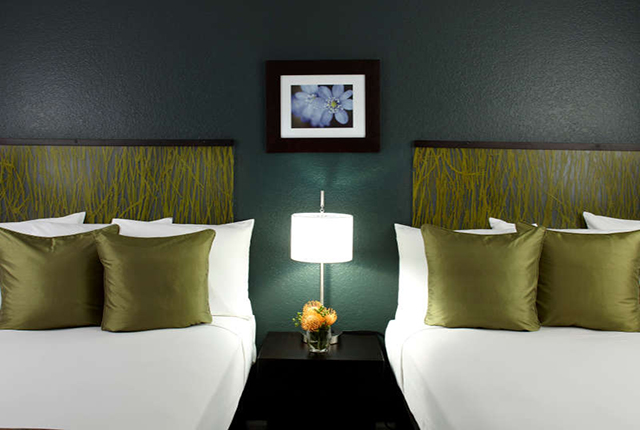 Aqua Skyline Hotel