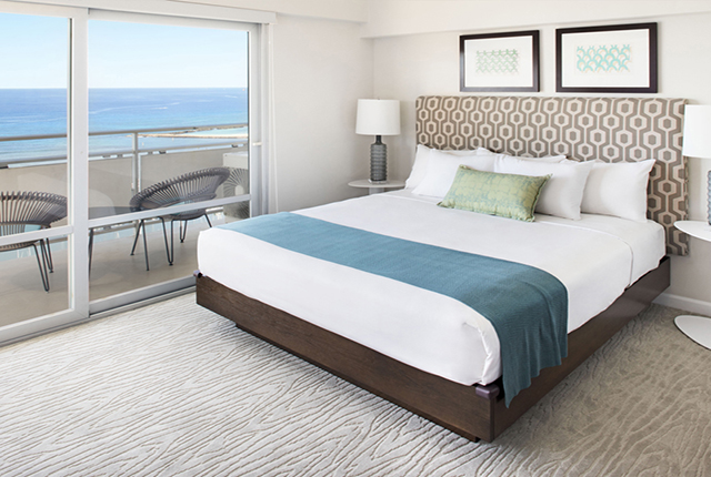 Aqua Ilikai Hotel & Luxury Suites