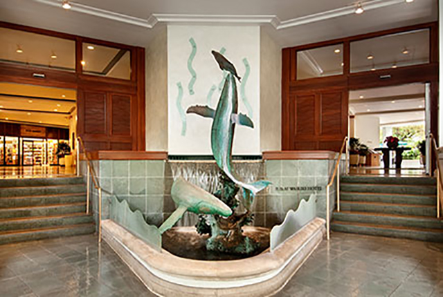 Aqua Ilikai Hotel & Luxury Suites