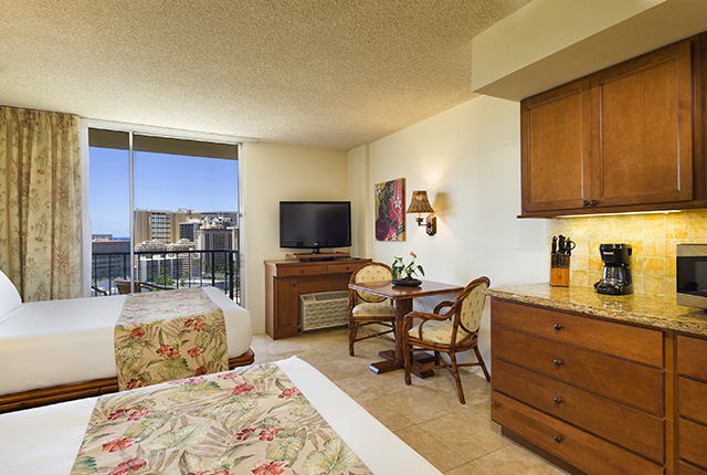Aqua Luana Waikiki Hotel and Suites