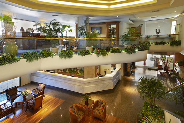 Aqua Luana Waikiki Hotel and Suites