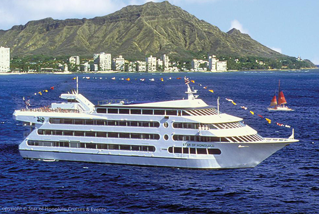 火奴鲁鲁之星Star Of Honolulu豪华观鲸之旅