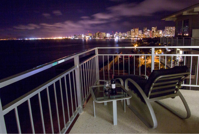 The New Otani Kaimana Beach Hotel